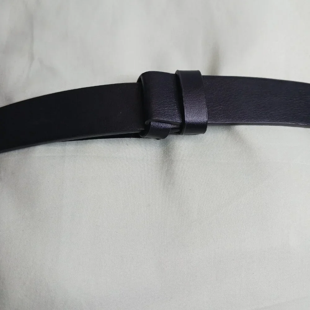 Zara Women's Skinny Belt size 30 Faux Leather Gold Metal Buckle